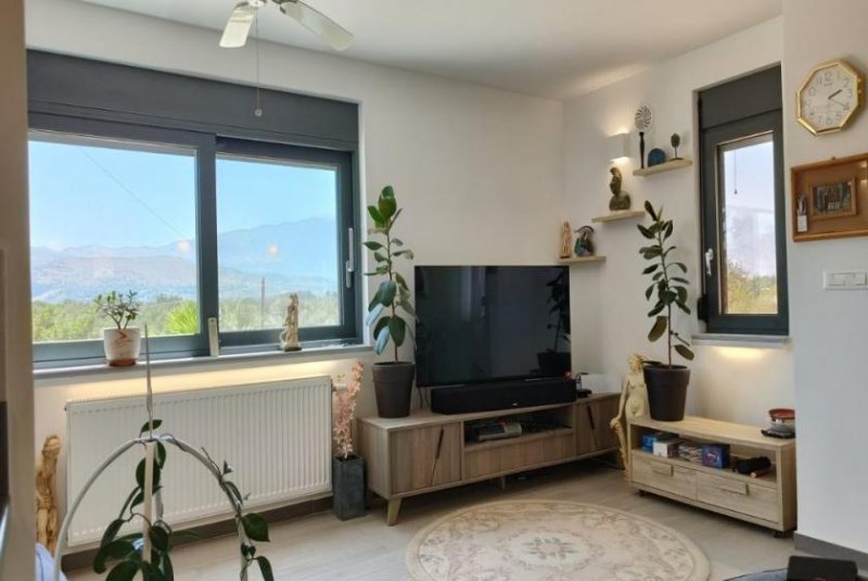 Kalamitsi Amigdali Kreta, Kalamitsi Amigdali: Charmantes kretisches Haus mit privatem Olivenhain und Bergblick zu verkaufen Haus kaufen